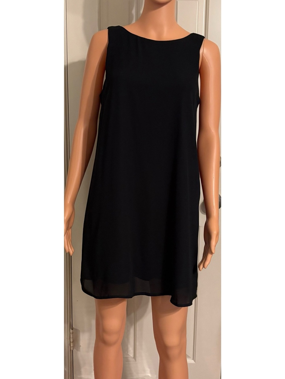 Milano Black Sleeveless Mini Shift Dress